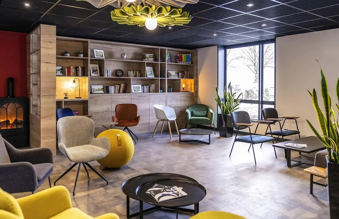Ibis Pontarlier-1